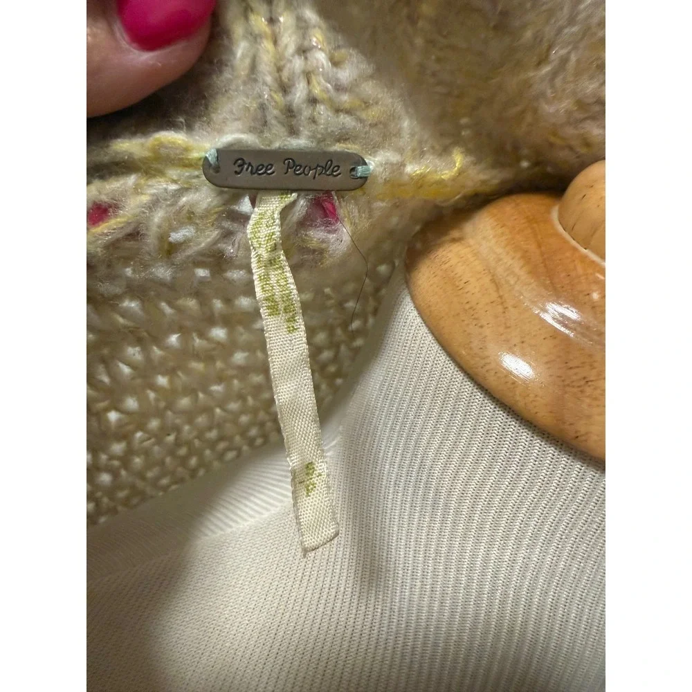 Free People Chunky Knit Cardigan Cream Gold Metallic‎ Funnel Neck Wood Buttons